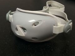 X1 - Large/X-Large - Evolution Gel Chinstrap - Light Grey